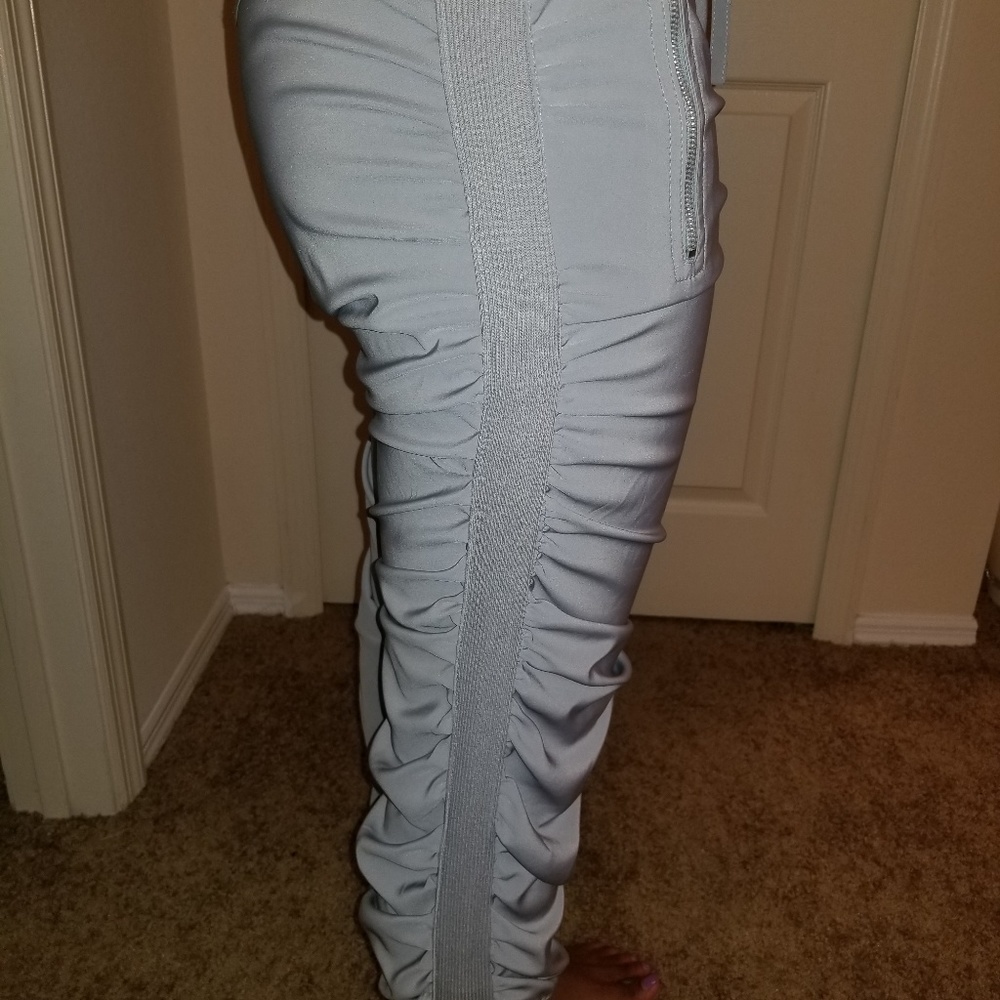 Pants - Picture 3 of 3